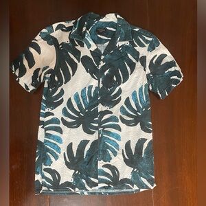 Club Monaco Men’s XS Button Up Short Sleeve Shirt